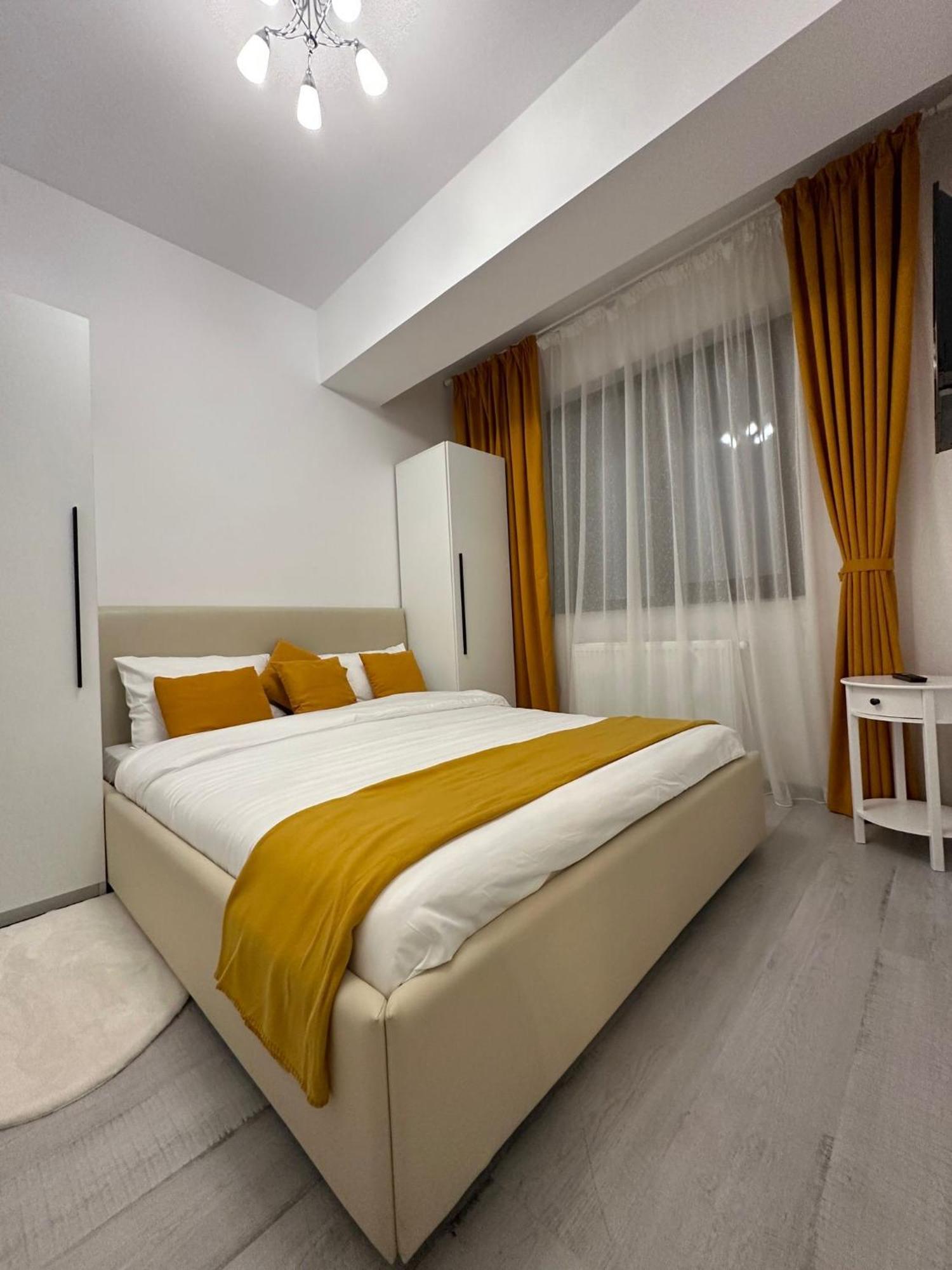 Nice Home For Your Family Ясси Екстер'єр фото
