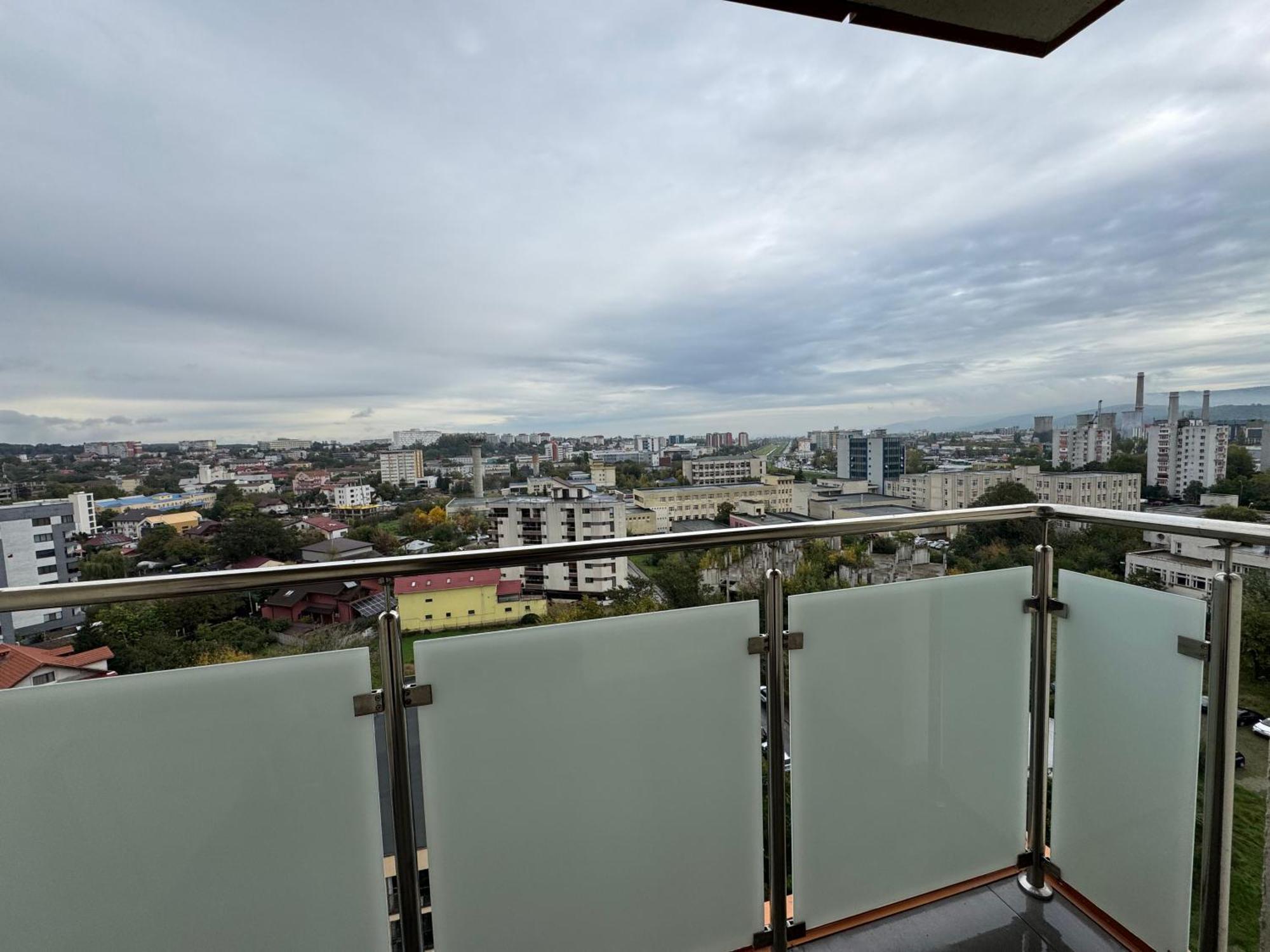 Nice Home For Your Family Ясси Екстер'єр фото